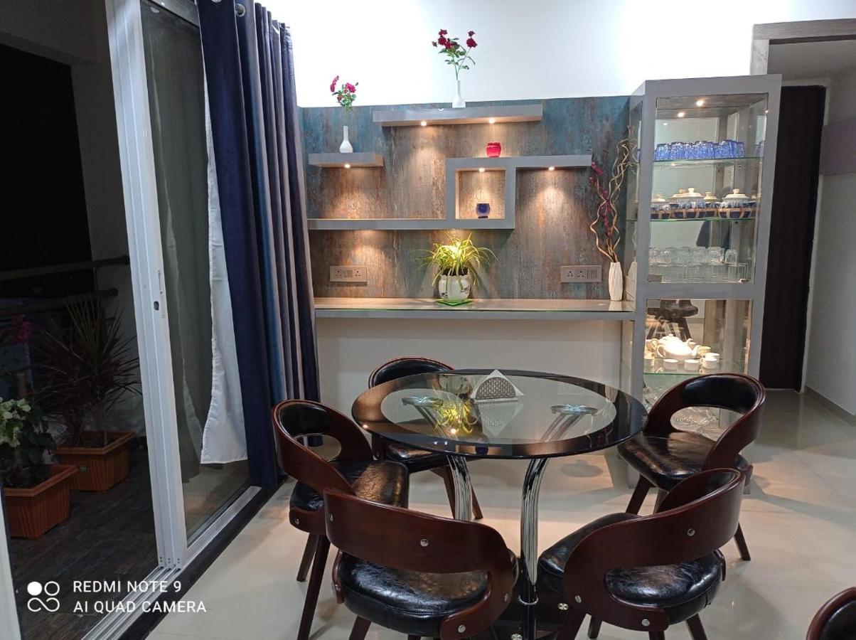 נאסיק Stay Nc Homestay מראה חיצוני תמונה